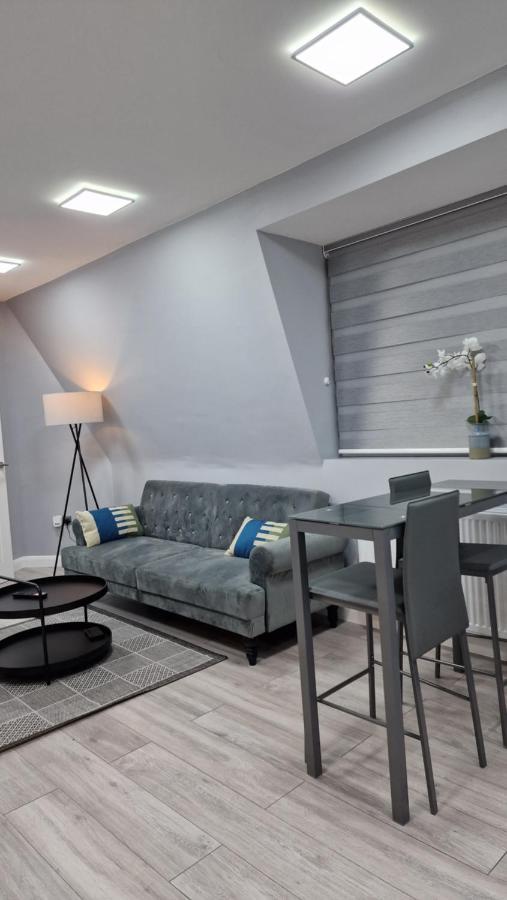 New London Apartment Bagian luar foto