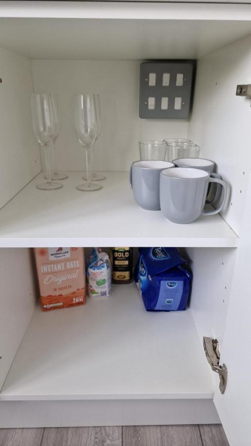 New London Apartment Bagian luar foto